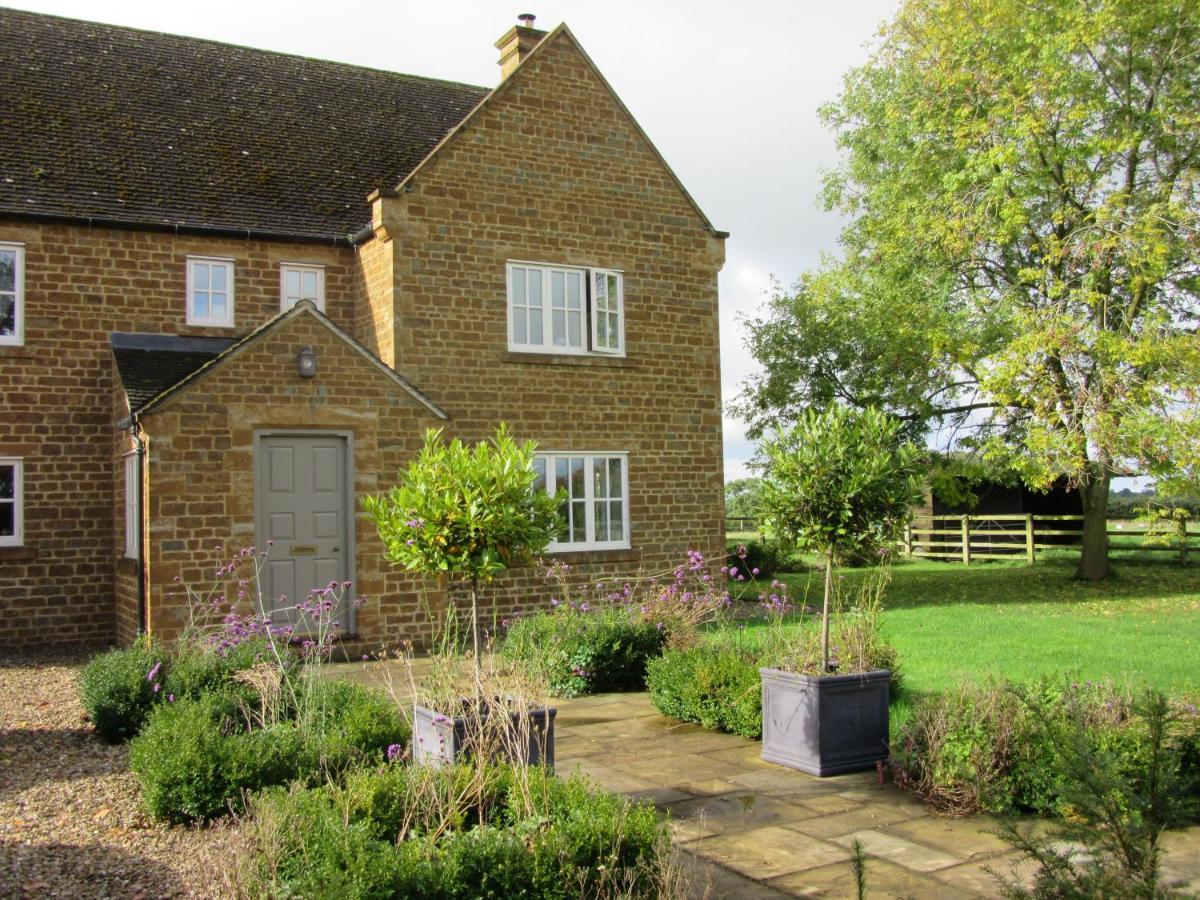 Weston Hill Farm Bed & Breakfast Moreton Pinkney Dış mekan fotoğraf
