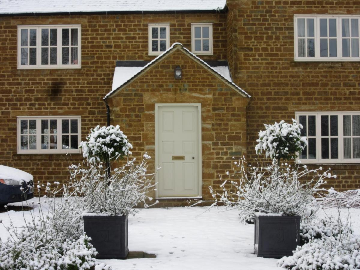 Weston Hill Farm Bed & Breakfast Moreton Pinkney Dış mekan fotoğraf
